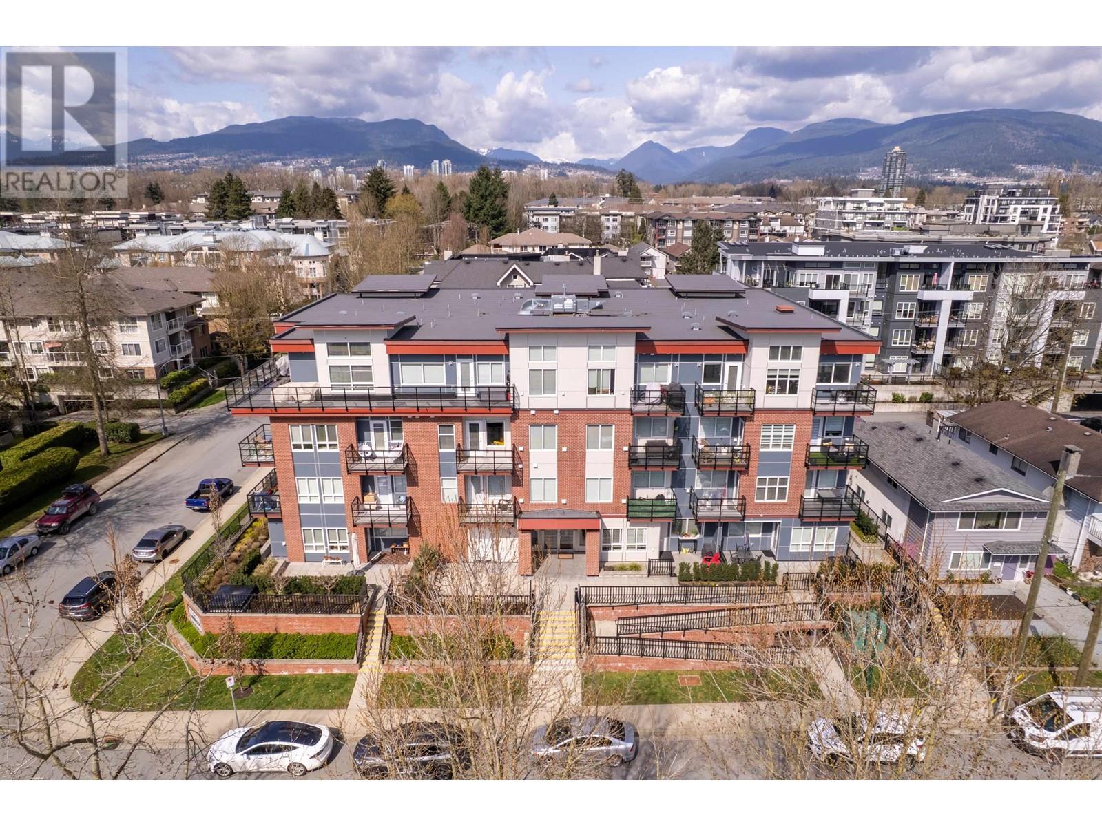 204 2389 HAWTHORNE AVENUE, Port Coquitlam, British Columbia