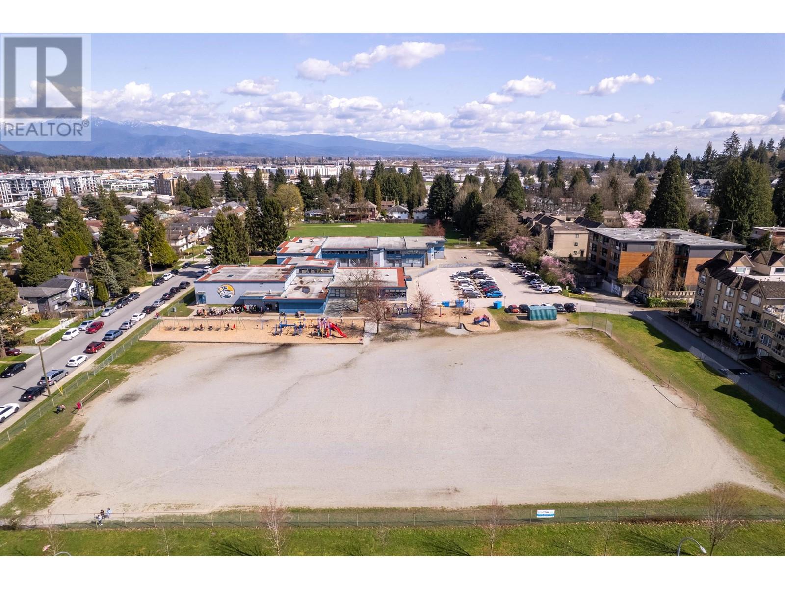 204 2389 Hawthorne Avenue, Port Coquitlam, British Columbia  V3C 1X1 - Photo 8 - R3008652