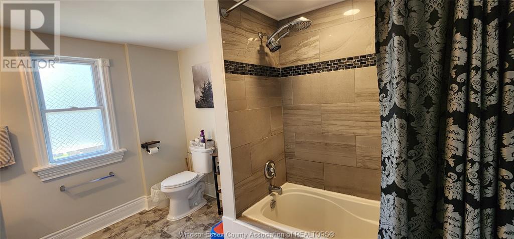 434 Gladstone, Windsor, Ontario  N9A 2P6 - Photo 15 - 25013191