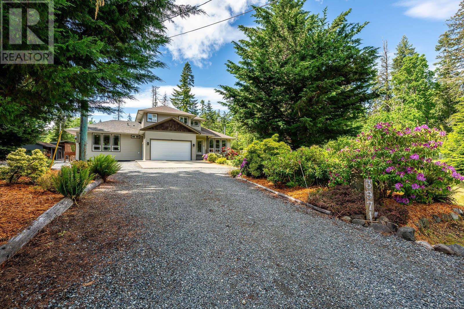 3971 McKenzie Rd, Royston, British Columbia