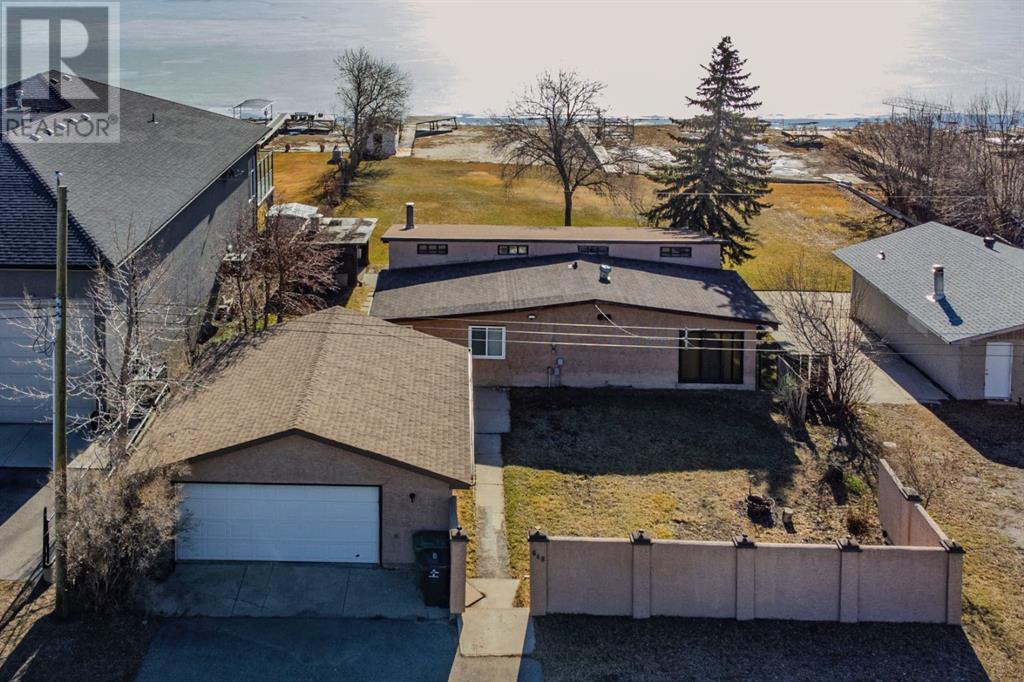 648 West Chestermere Drive, Chestermere, Alberta  T1X 1B4 - Photo 23 - A2210362