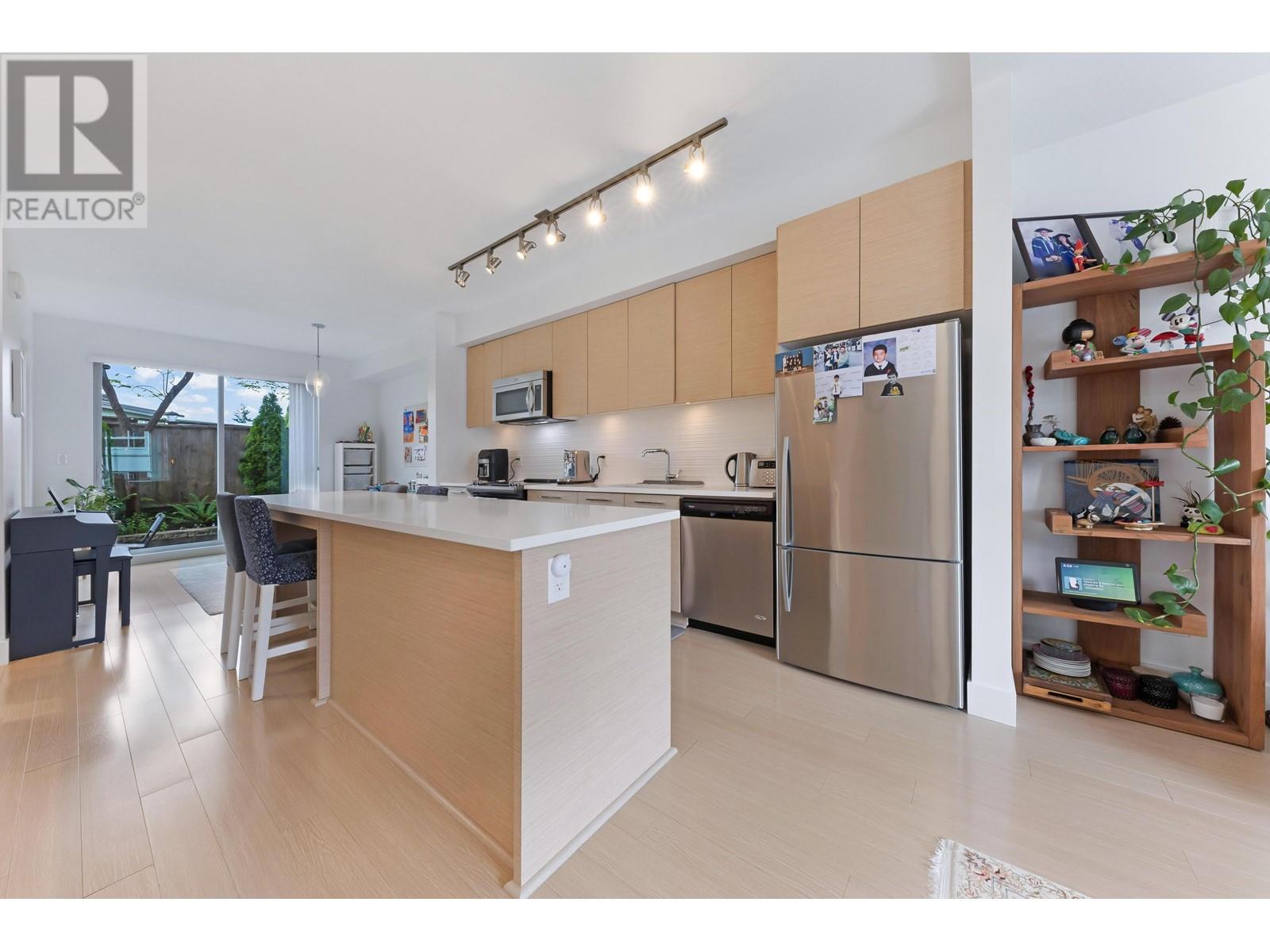 Property at 13 909 CLARKE ROAD image 3