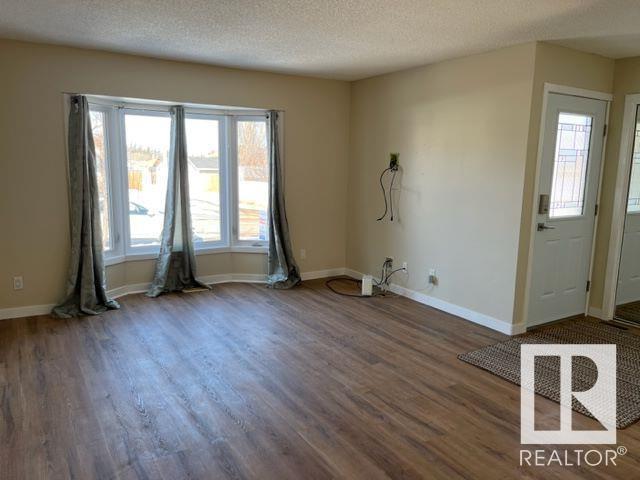 5105 41 Av, Gibbons, Alberta  T0A 1N0 - Photo 4 - E4438930
