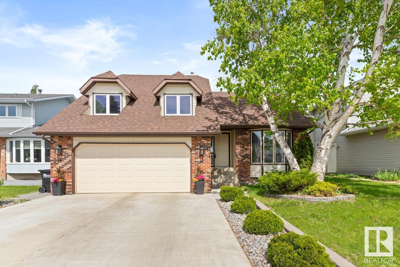 Property at 651 VILLAGE DR image 1