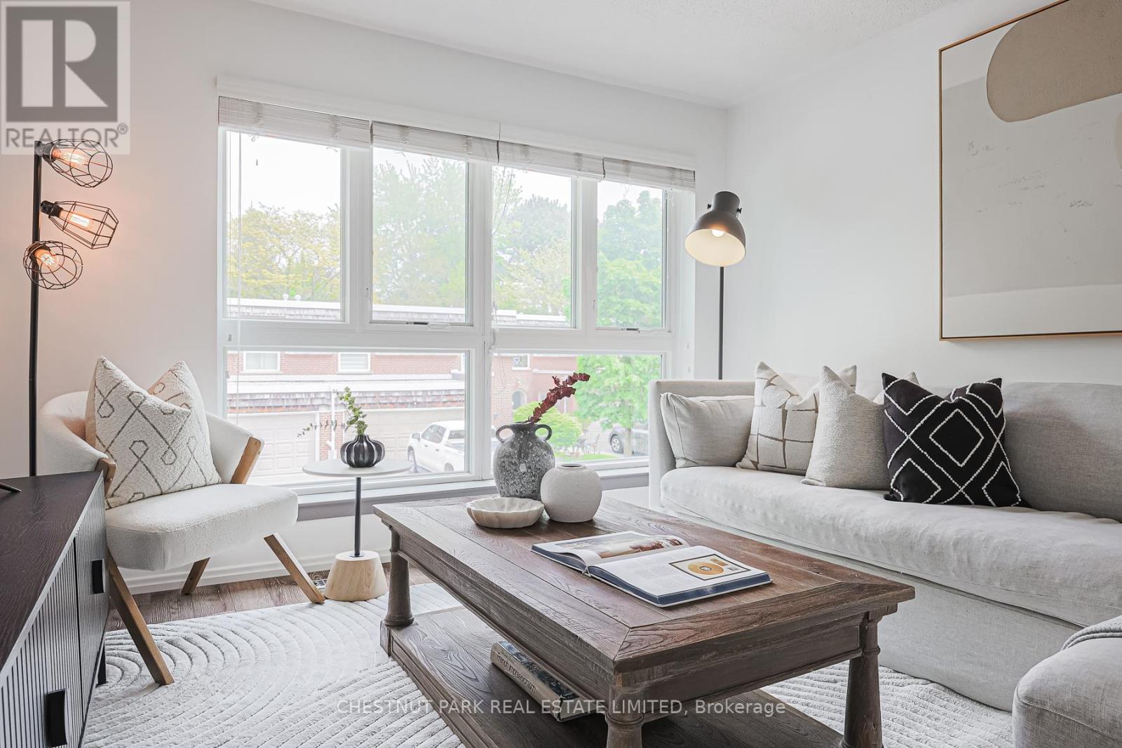 77 Crimson Millway Way, Toronto, Ontario  M2L 1T8 - Photo 7 - C12180384