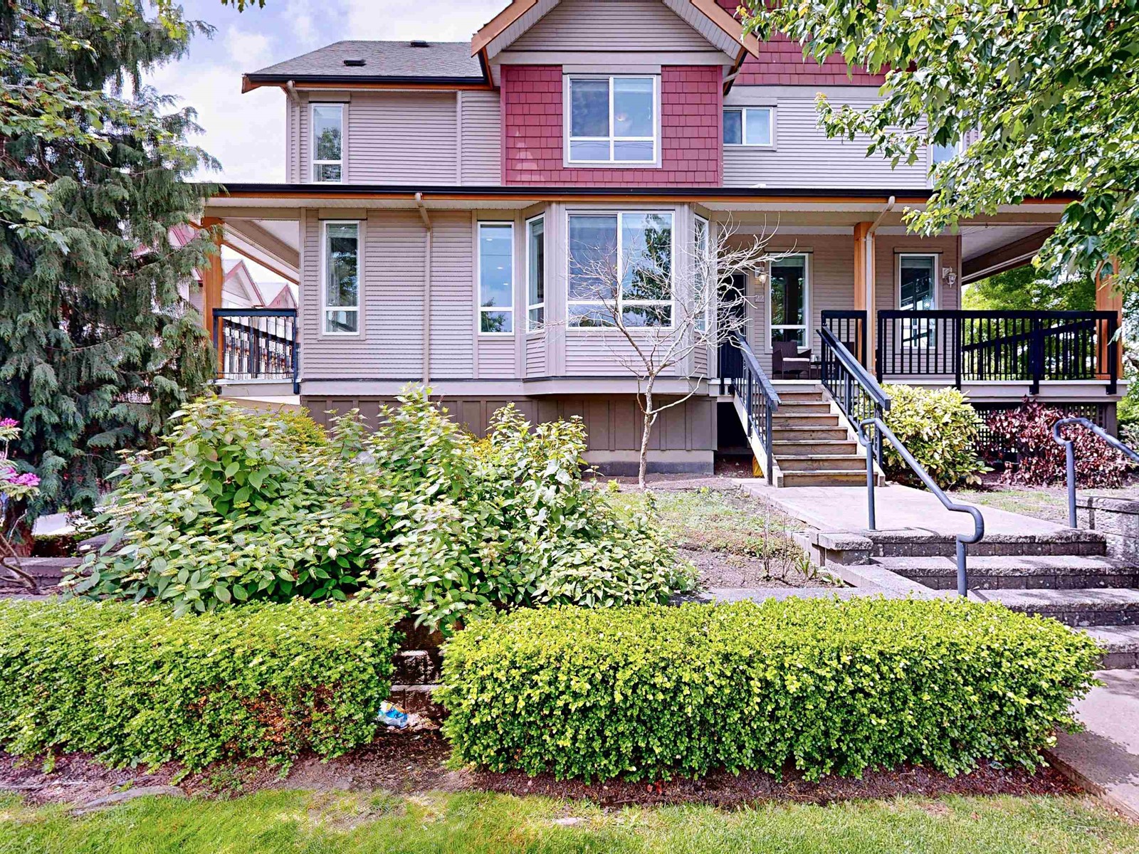 22 16772 61 AVENUE, Surrey, British Columbia