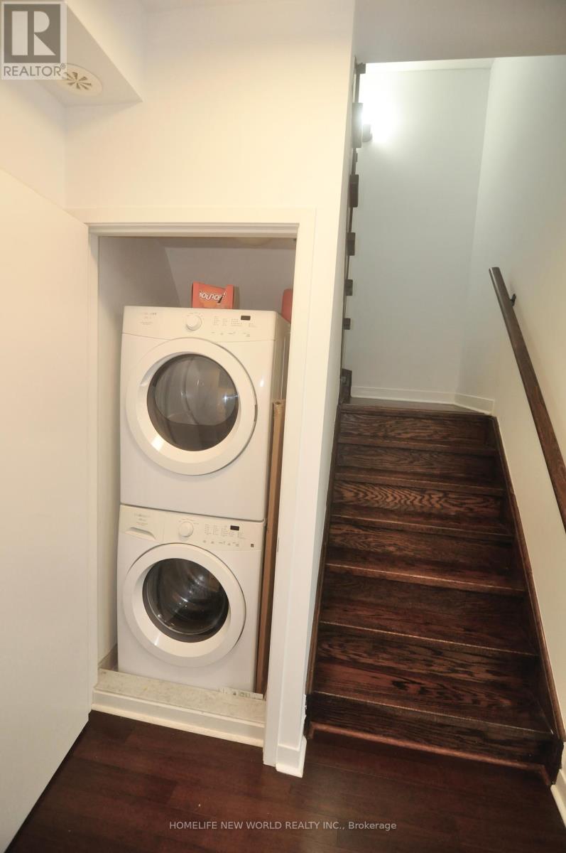 Th5 - 370 Square One Drive, Mississauga, Ontario  L5B 0E6 - Photo 7 - W12180385