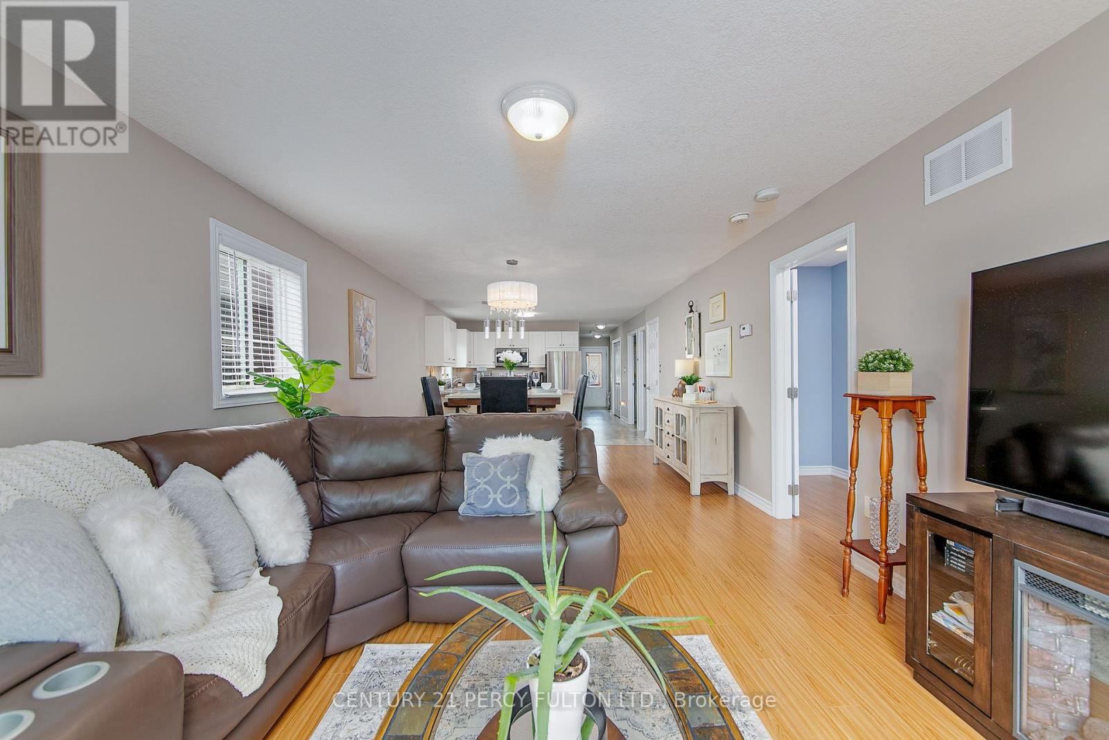 58 Lucy Lane, Orillia, Ontario  L3V 0G3 - Photo 9 - S12180370