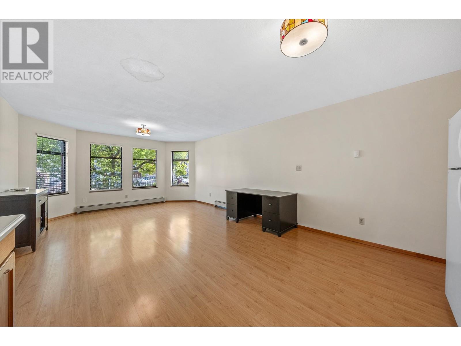 8285 12th Avenue, Burnaby, British Columbia  V3N 2L5 - Photo 28 - R3008667