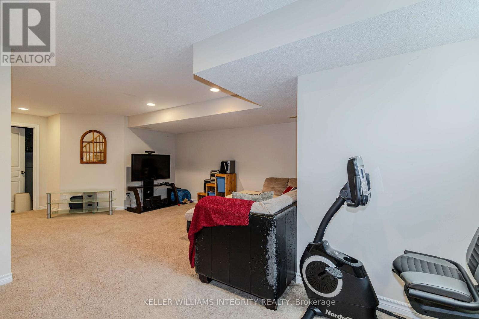 564 Remnor Avenue, Ottawa, Ontario  K2T 0A5 - Photo 42 - X12176631