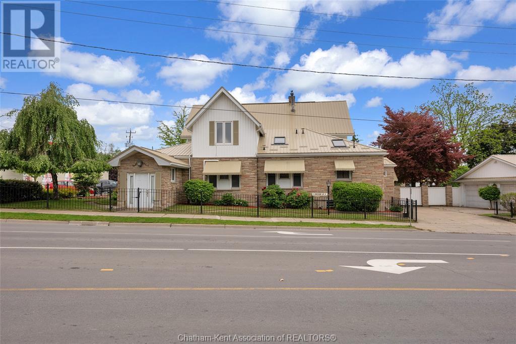 Property at 7 CHATHAM STREET South image 2