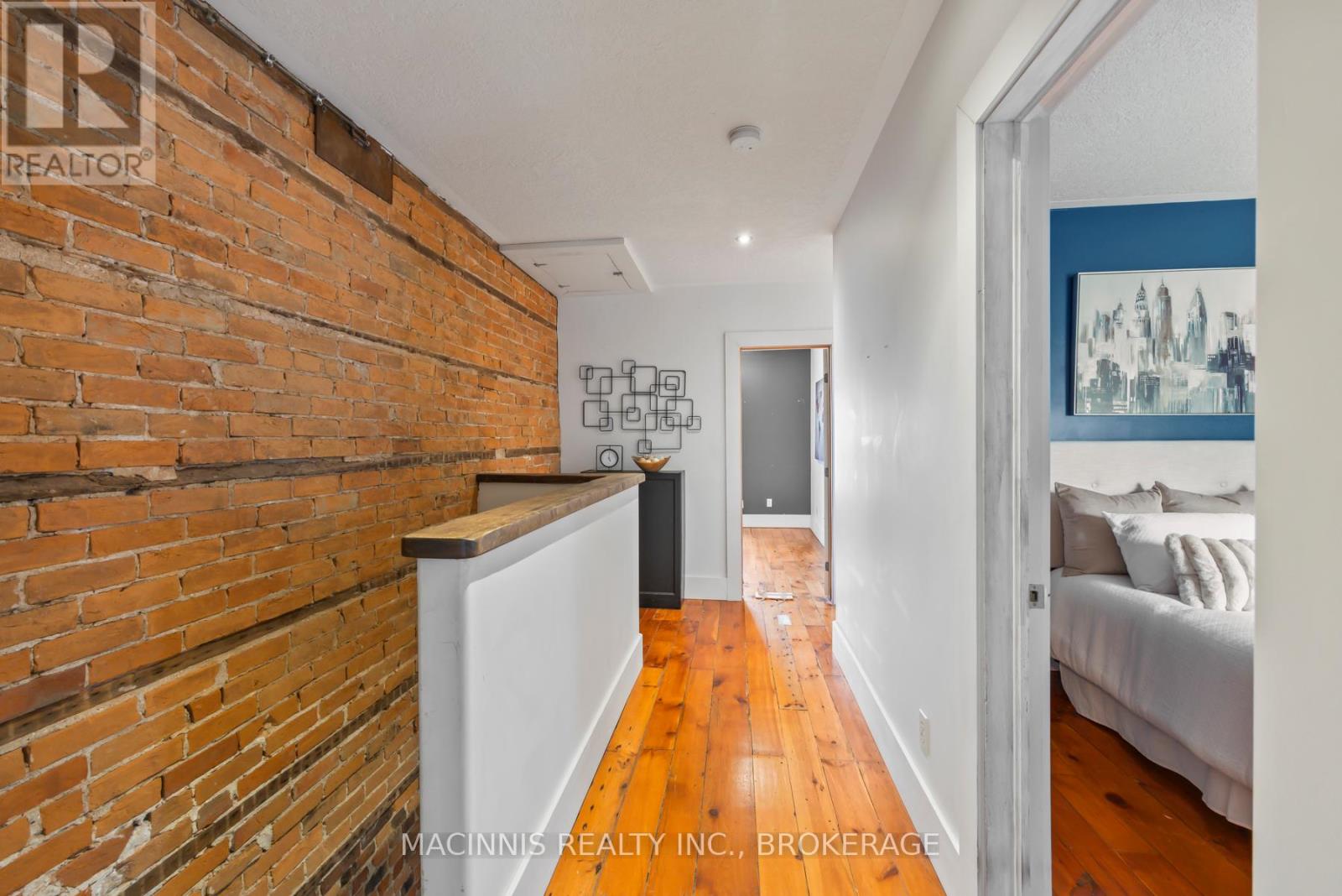 64 Bay Street, Kingston (East Of Sir John A. Blvd), Ontario  K7K 1H6 - Photo 16 - X12180425