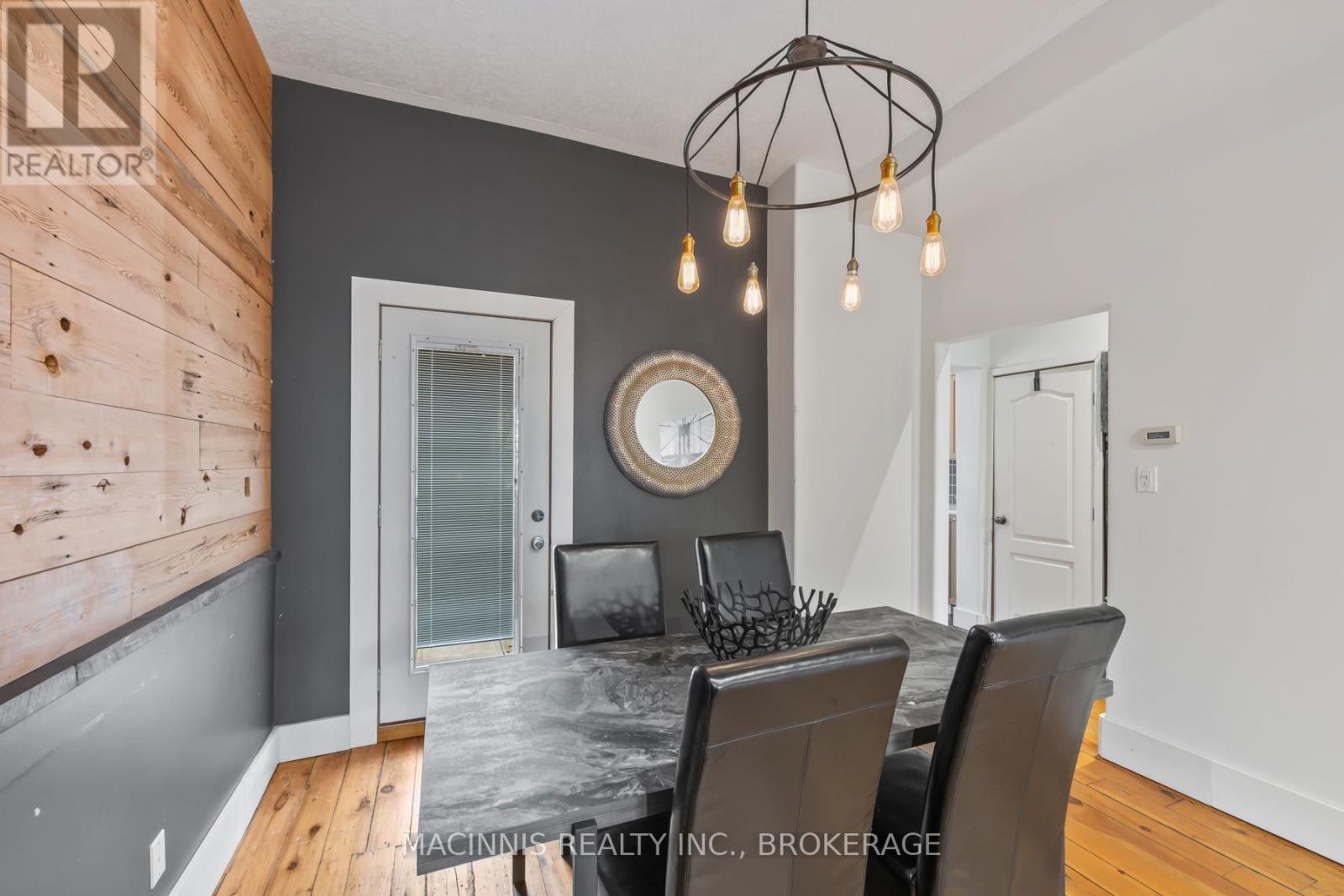 64 Bay Street, Kingston (East Of Sir John A. Blvd), Ontario  K7K 1H6 - Photo 7 - X12180425