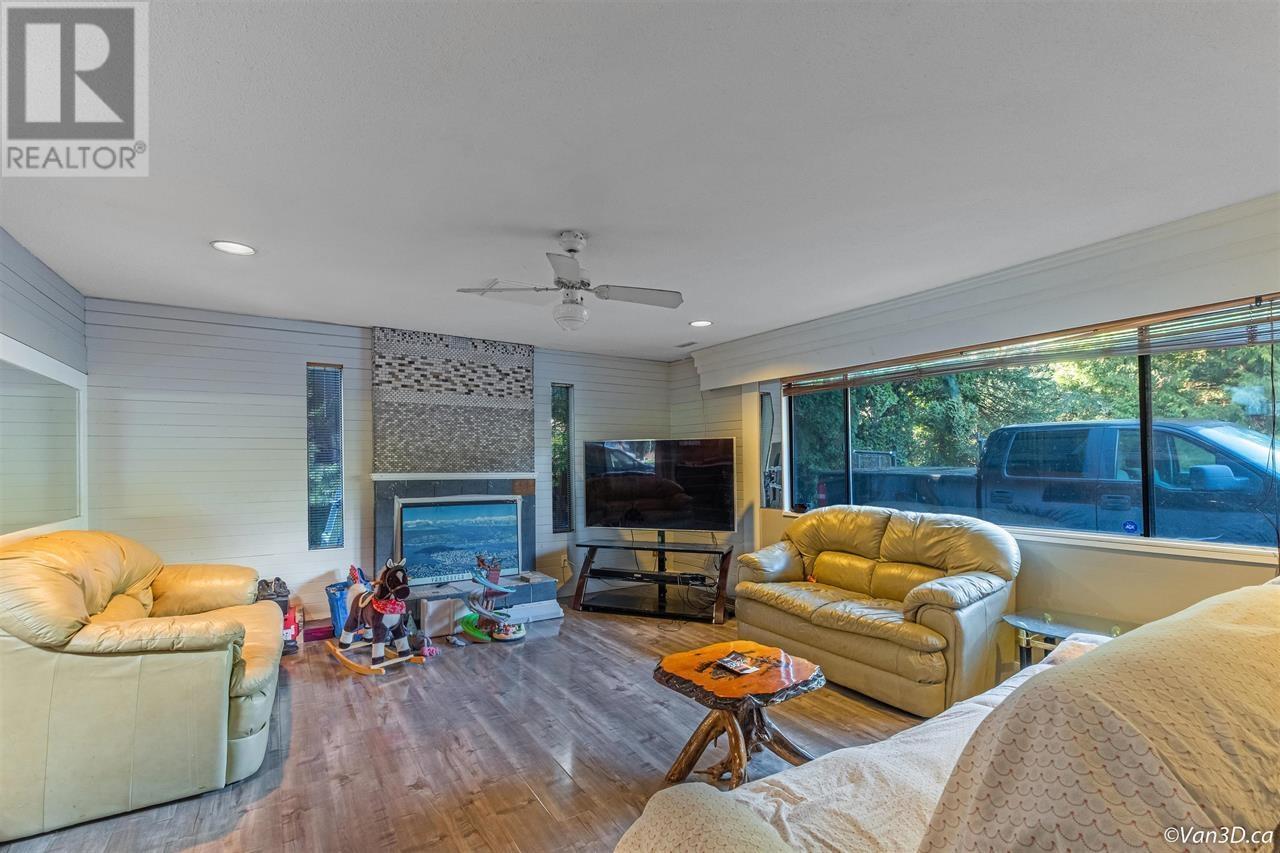 Property at 8246 BURNLAKE DRIVE image 3