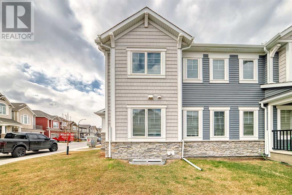110 Cityside Grove Ne, Calgary, Alberta  T3N 1C9 - Photo 2 - A2214802