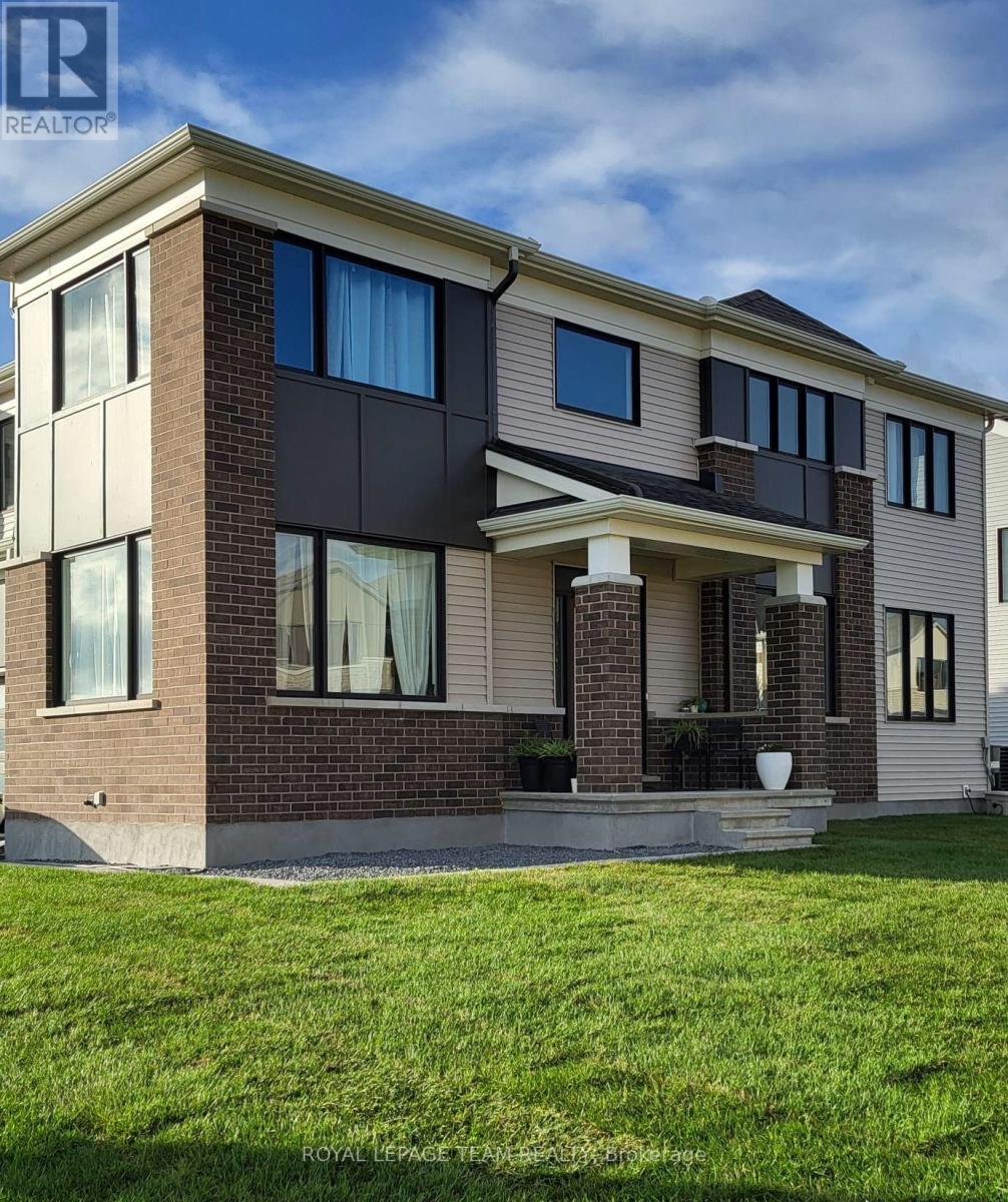 Property at 165 YEARLING CIRCLE image 1