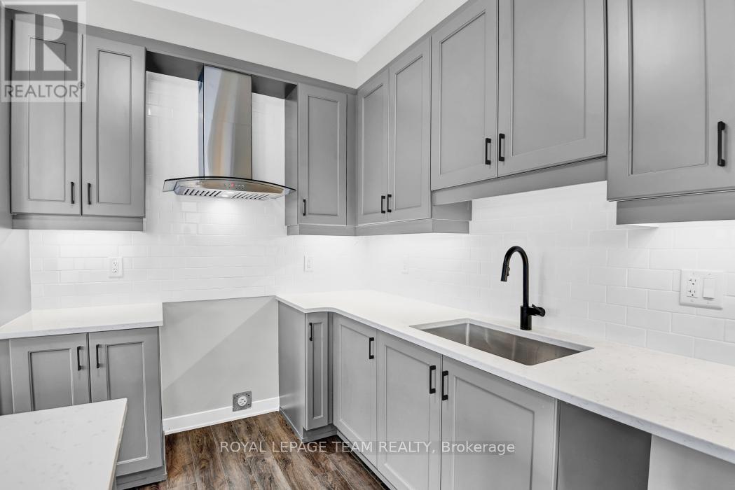165 Yearling Circle, Ottawa, Ontario  K0A 2Z0 - Photo 12 - X12180418