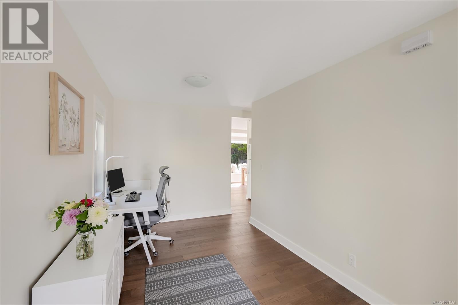 Property at 1445 Hamley St image 1