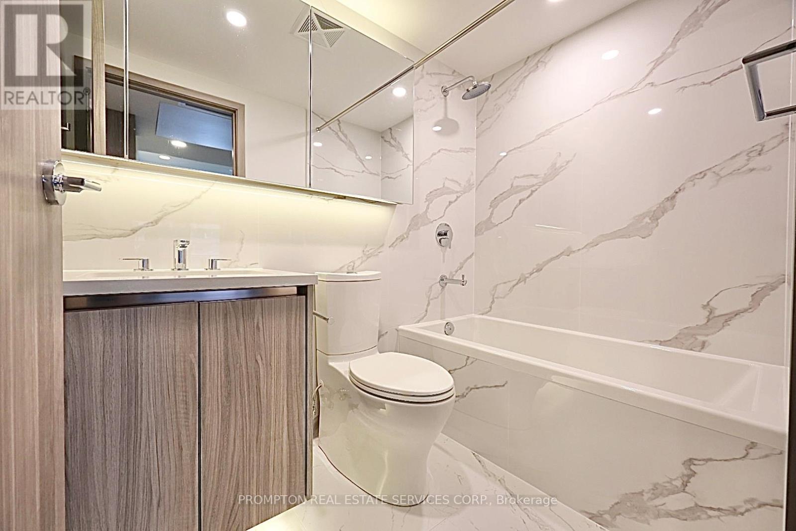 925 - 3 Concord Cityplace Way, Toronto, Ontario  M5V 0X4 - Photo 5 - C12180413