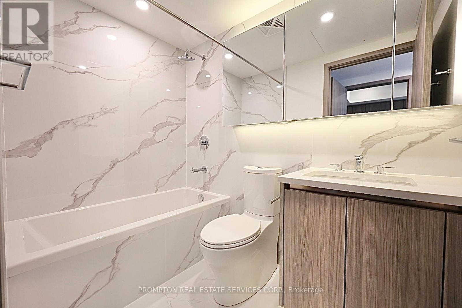 925 - 3 Concord Cityplace Way, Toronto, Ontario  M5V 0X4 - Photo 7 - C12180413