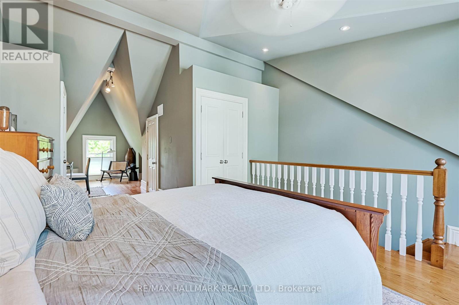 66 Robert Street, Toronto (University), Ontario  M5S 2K3 - Photo 22 - C12180423