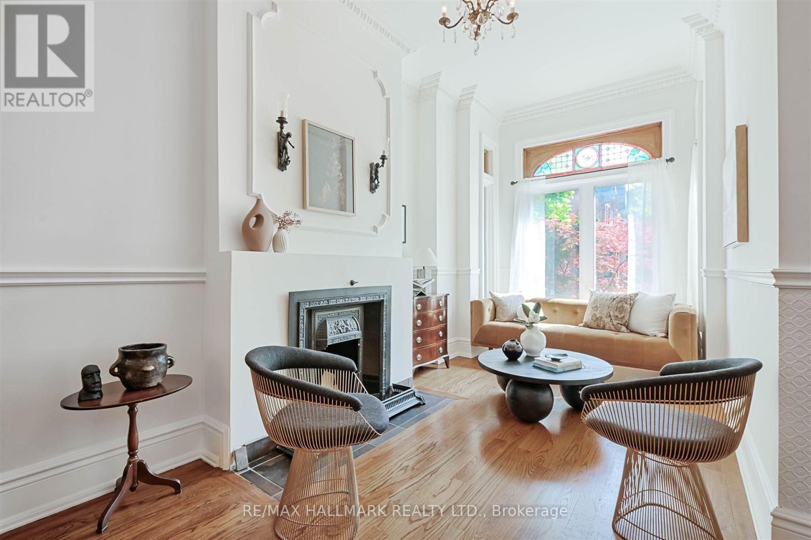 66 Robert Street, Toronto (University), Ontario  M5S 2K3 - Photo 3 - C12180423
