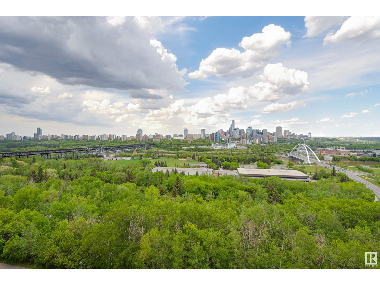 #1003 10721 Saskatchewan Dr Nw, Edmonton, Alberta  T6E 6H1 - Photo 8 - E4439018