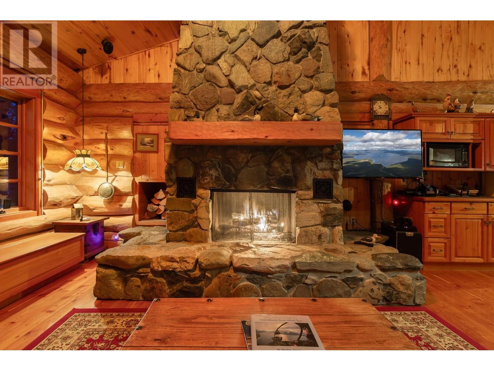 2313 Charlotte Lake Road, No City Value, British Columbia  V0L 1R0 - Photo 2 - R3008467