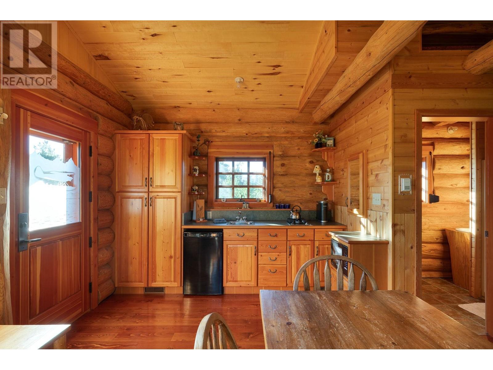 2313 Charlotte Lake Road, No City Value, British Columbia  V0L 1R0 - Photo 13 - R3008467