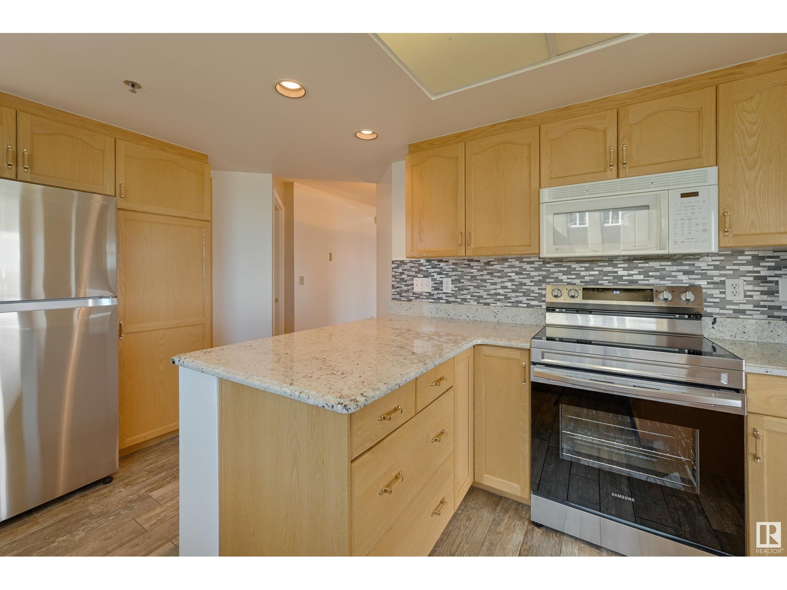 #1003 10721 Saskatchewan Dr Nw, Edmonton, Alberta  T6E 6H1 - Photo 22 - E4439018