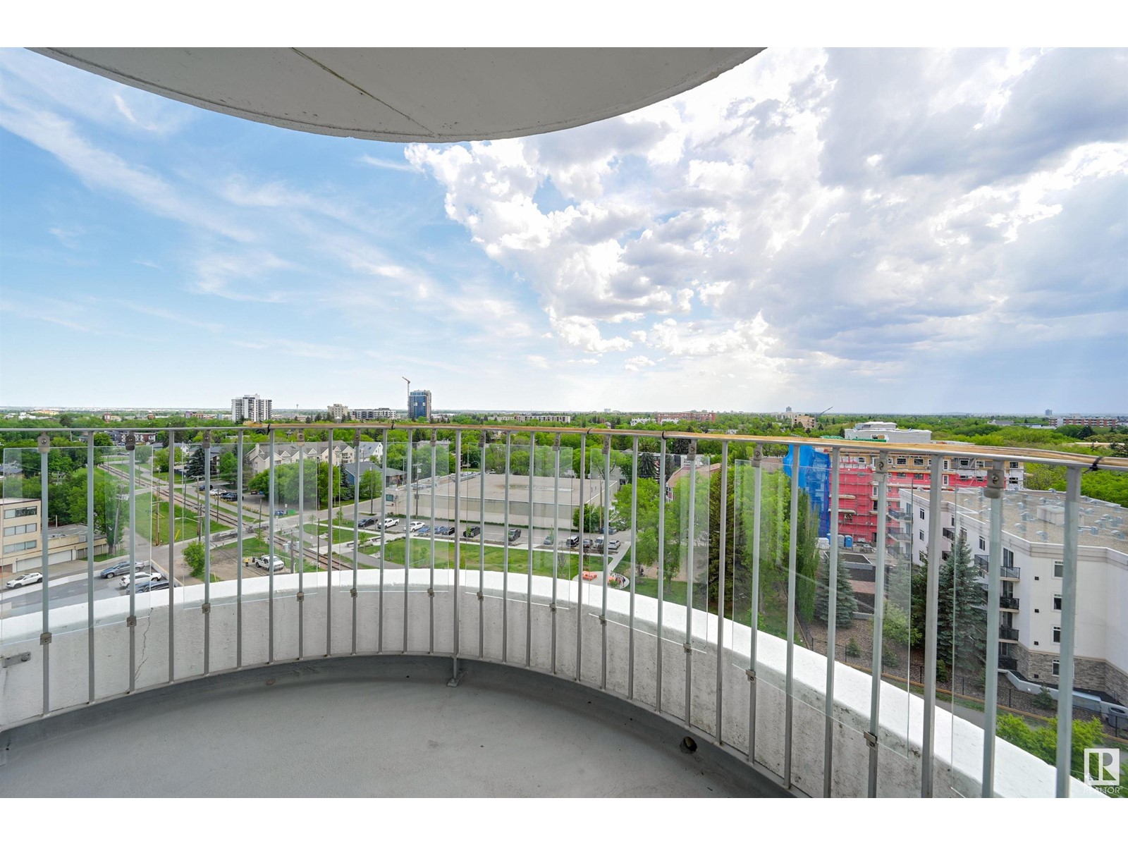 #1003 10721 Saskatchewan Dr Nw, Edmonton, Alberta  T6E 6H1 - Photo 37 - E4439018