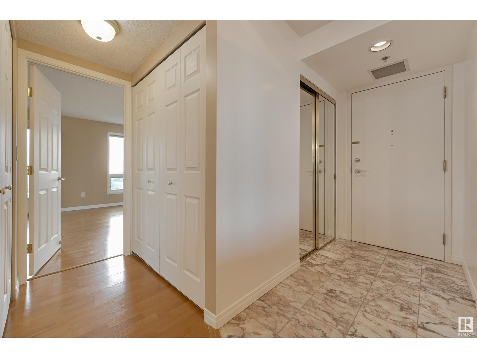 #1003 10721 Saskatchewan Dr Nw, Edmonton, Alberta  T6E 6H1 - Photo 26 - E4439018