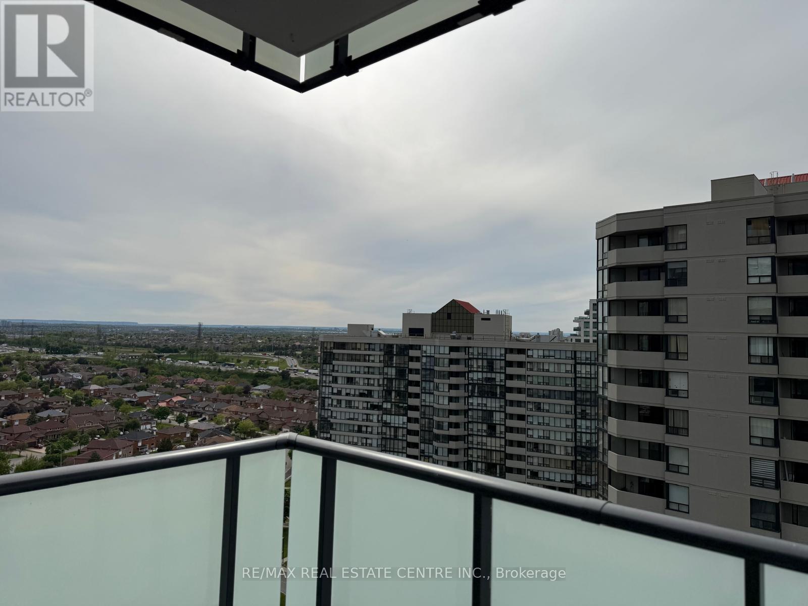 1611 - 430 Square One Drive, Mississauga (Creditview), Ontario  L5B 0L6 - Photo 27 - W12180426