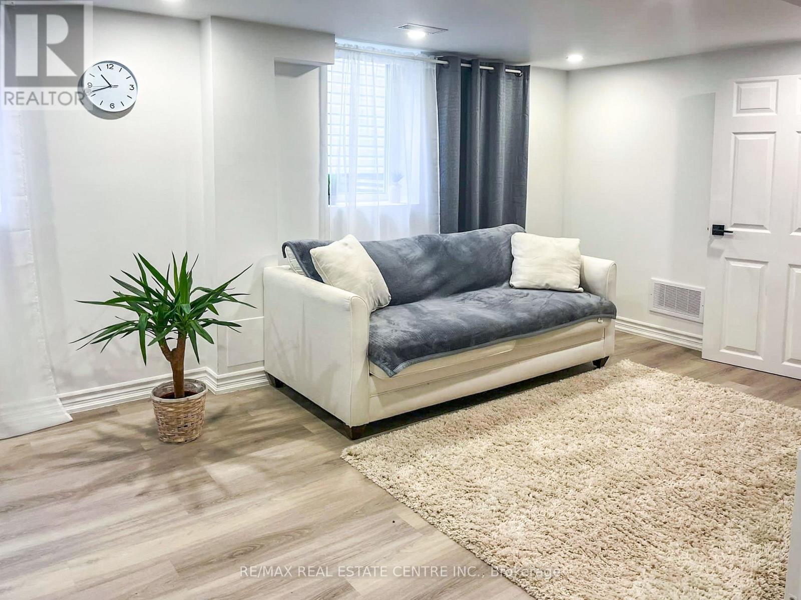Lower - 268 Brucedale Avenue E, Hamilton, Ontario  L9A 1P7 - Photo 5 - X12180412
