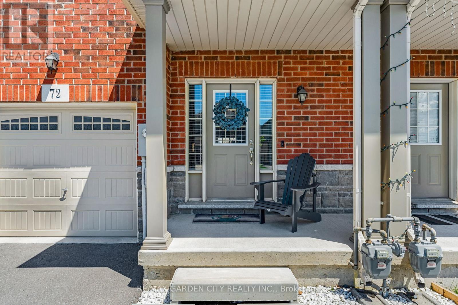 72 Homestead Way, Thorold, Ontario  L2V 0H1 - Photo 3 - X12180420