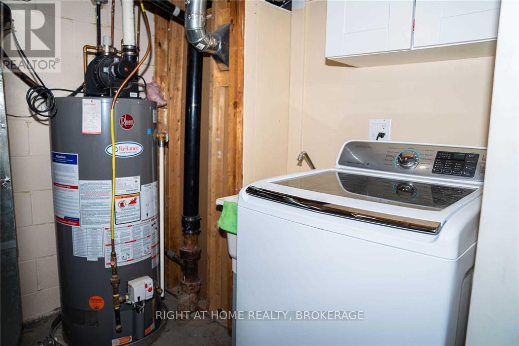 68 West 4th Street, Hamilton, Ontario  L9C 3M7 - Photo 31 - X12180421
