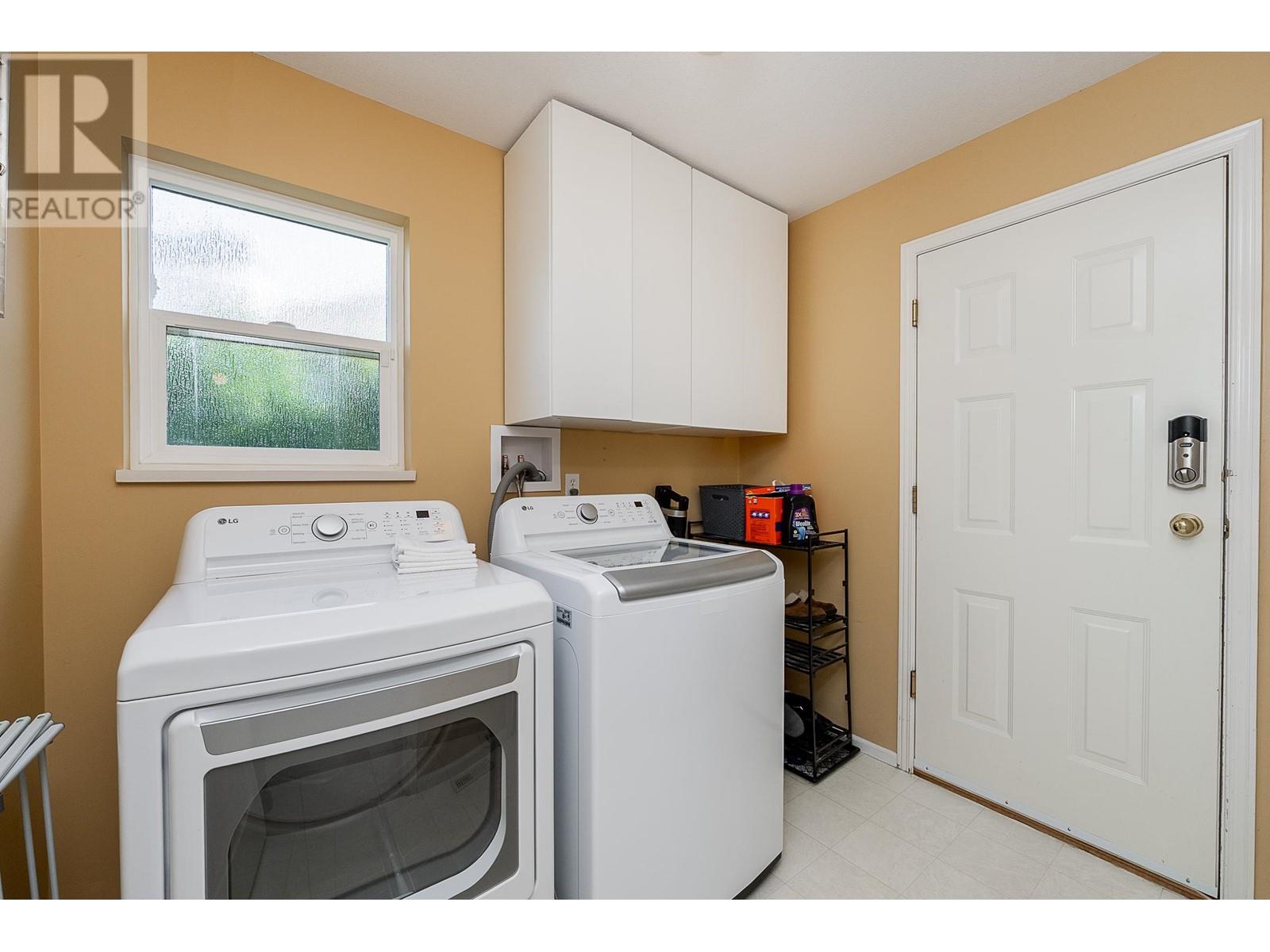 2890 Woodsia Place, Coquitlam, British Columbia  V3E 2Y2 - Photo 13 - R3007881
