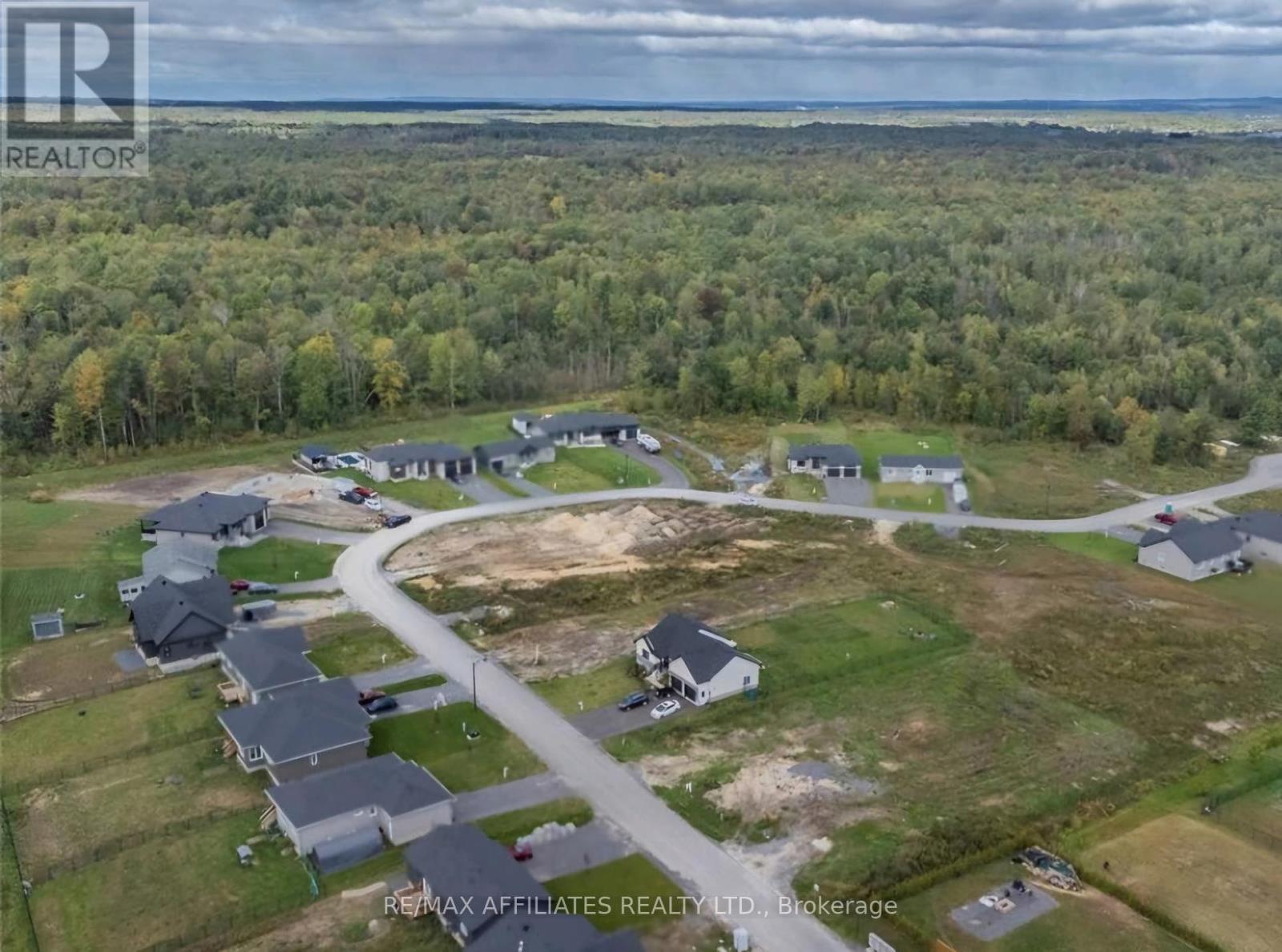 282 Roxanne Street, Clarence-Rockland, Ontario  K0A 1N0 - Photo 18 - X12180440