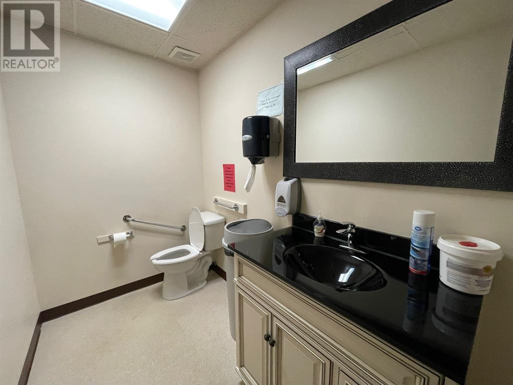 4805 48 Street, Red Deer, Alberta  T4N 1S6 - Photo 35 - A2225667