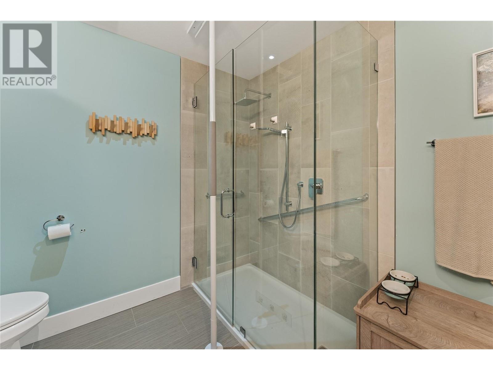 302 Upper Canyon Drive, Kelowna, British Columbia  V1V 2Z8 - Photo 37 - 10348660