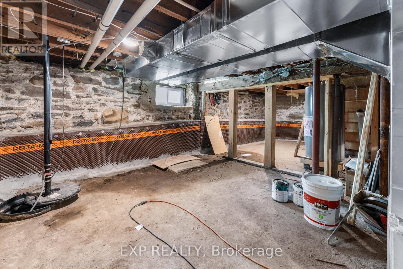 15 Duncan Street E, Huntsville, Ontario  P1H 1P6 - Photo 46 - X12178954