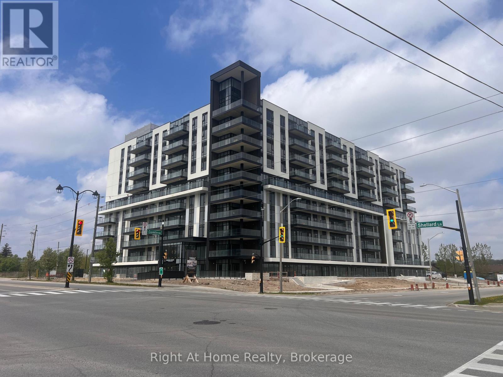 622 - 575 CONKLIN ROAD, Brantford, Ontario