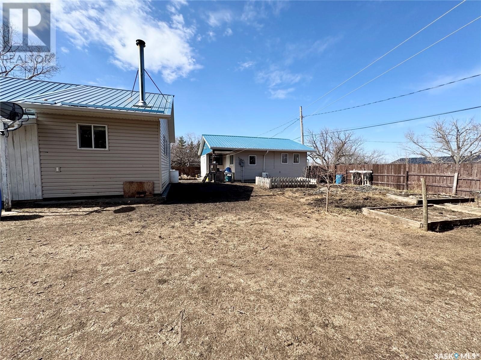 119 2nd Avenue N, Maymont, Saskatchewan  S0M 1T0 - Photo 44 - SK002988