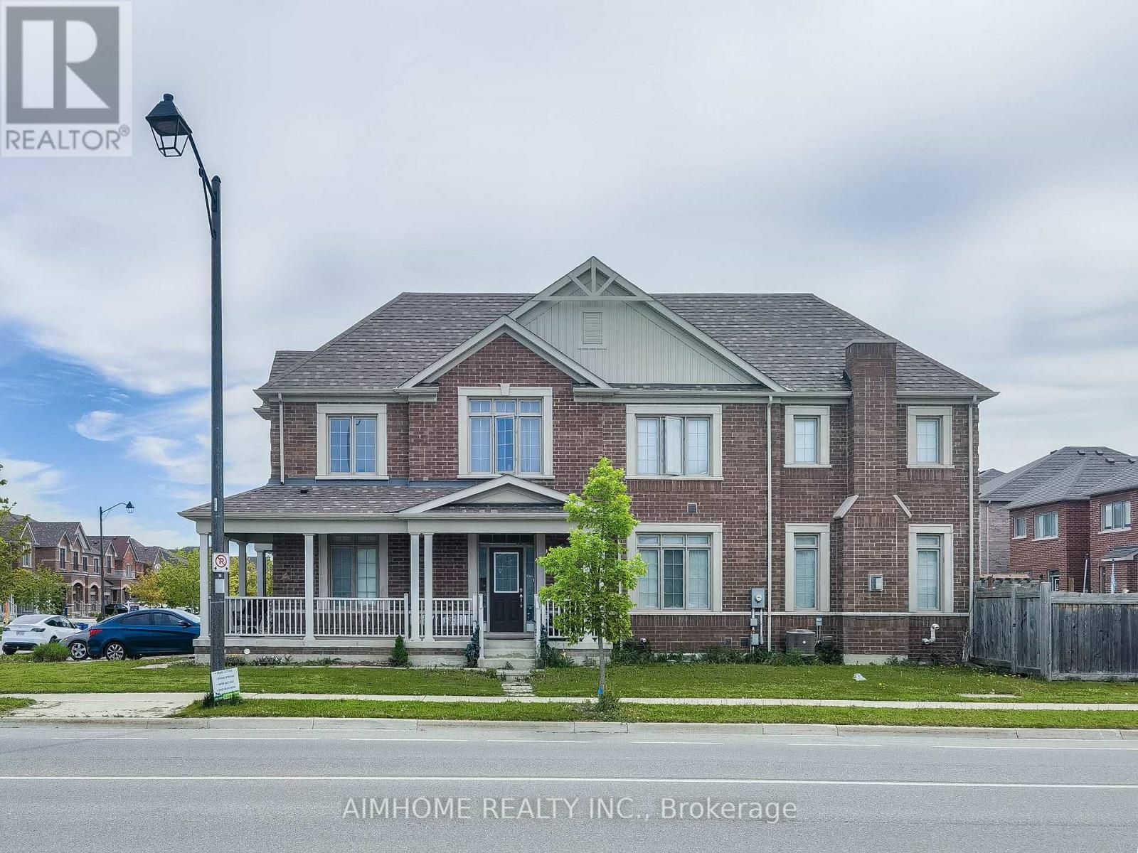 1 BRIARFIELD AVENUE, East Gwillimbury, Ontario