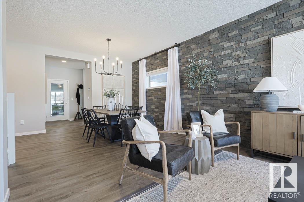 Property at 6 SERENO LN image 3