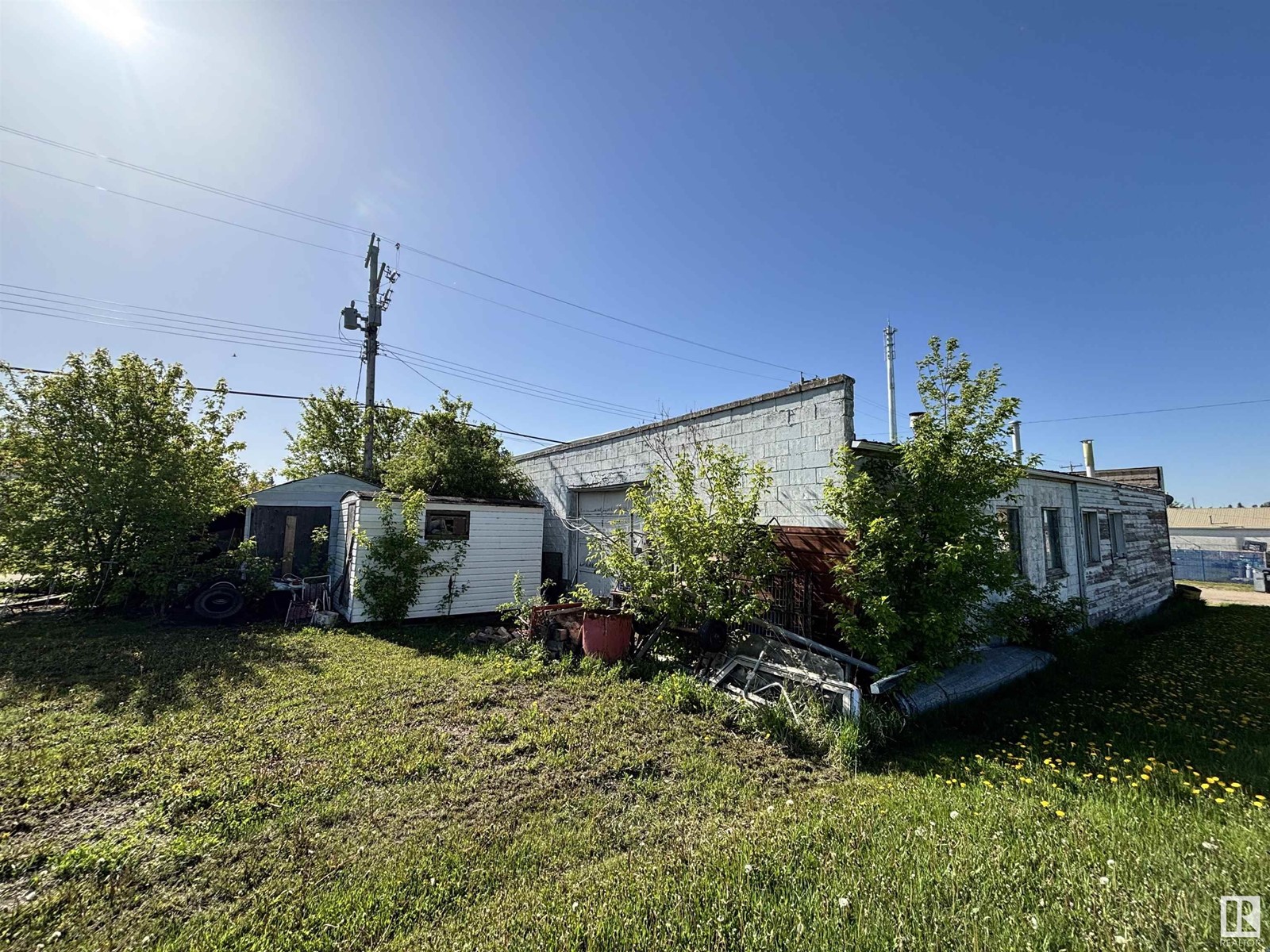 Property at 5012 49 AV image 5
