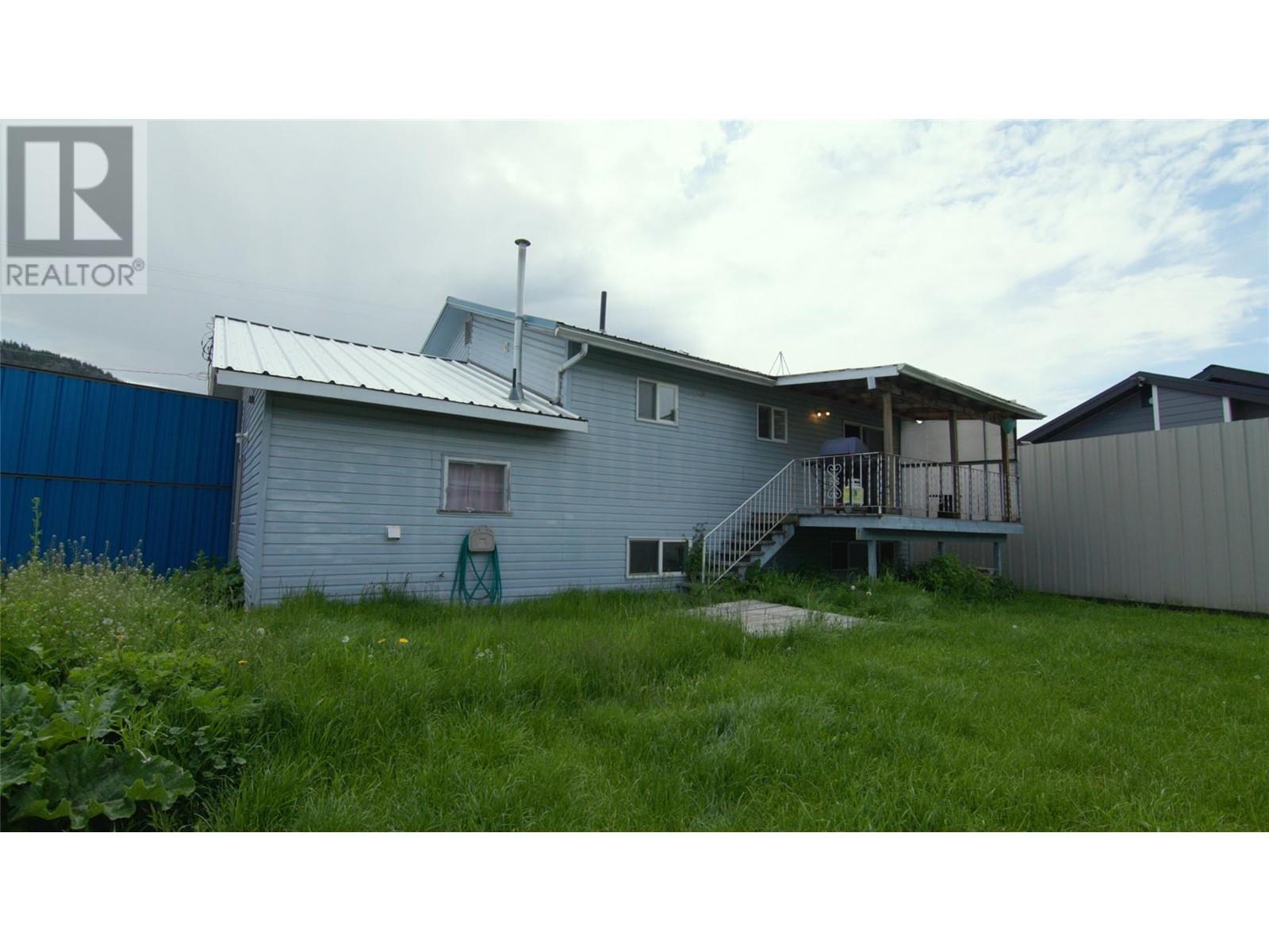 426 Aylmer Road, Chase, BC V0E1M0