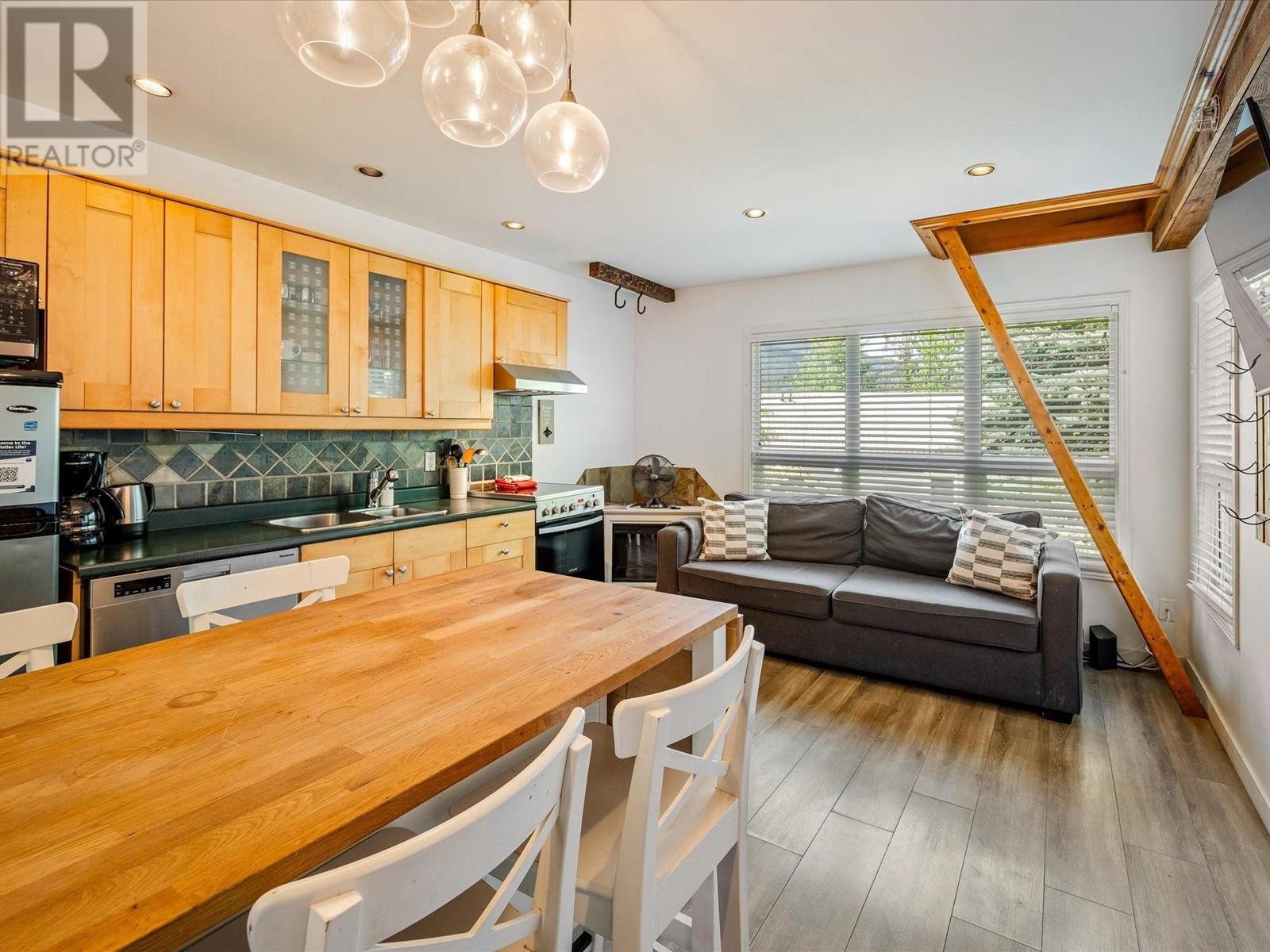 1 2134 Sarajevo Drive, Whistler, British Columbia  V8E 0B5 - Photo 4 - R2996812
