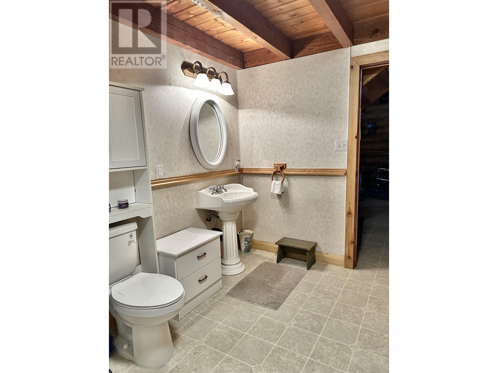 1940 Cranberry Place, Valemount, British Columbia  V0E 2Z0 - Photo 12 - R2934955
