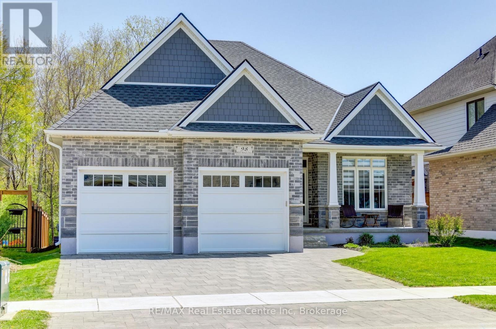 98 Mill Pond Crescent, Thames Centre, Ontario  N0L 1G5 - Photo 3 - X12180480